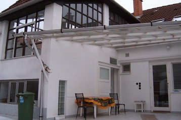 Ungheria Privát Eger, Esterno